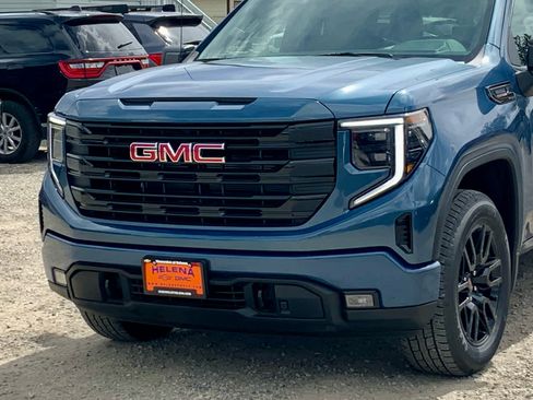 New 2026 GMC Sierra 1500 Elevation AWD/4WD image 9