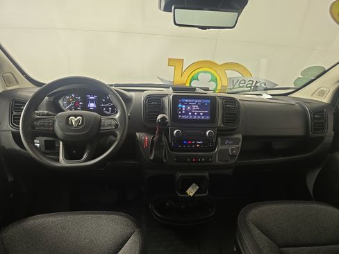 Used 2025 RAM ProMaster 2500 w/ Safety Group FWD image 14