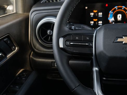 New 2026 Chevrolet Colorado LT w/ LT Convenience Package AWD/4WD image 19