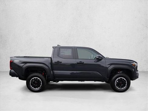 New 2026 Toyota Tacoma TRD Off-Road AWD/4WD image 4