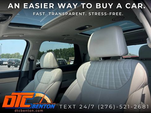 Used 2024 Hyundai Palisade Limited FWD image 9