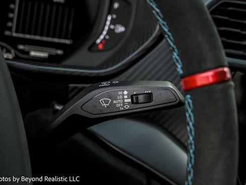 Used 2024 Lamborghini Urus Performante image 43