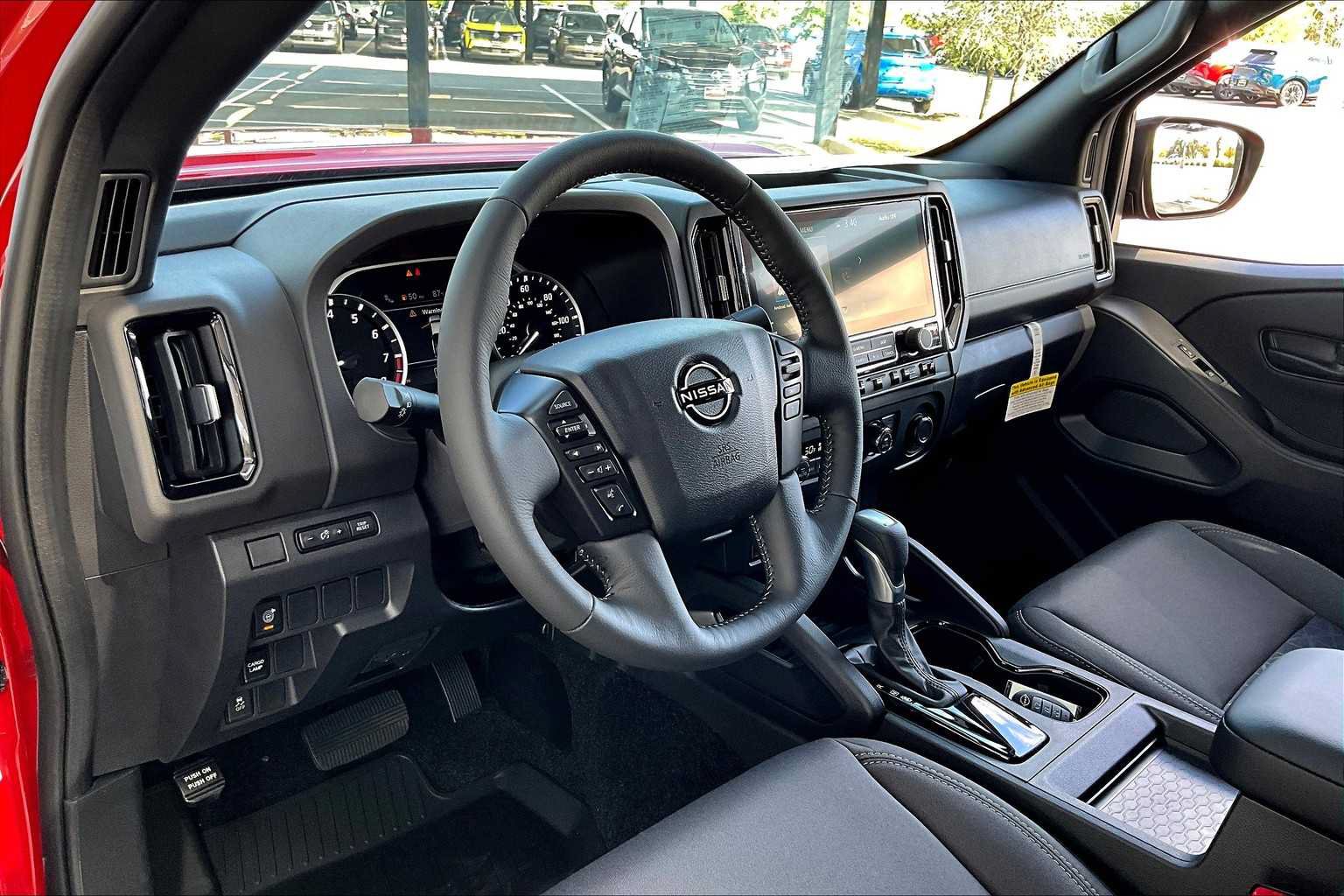 Used 2026 Nissan Frontier SV w/ All-Weather Content Package RWD image 8