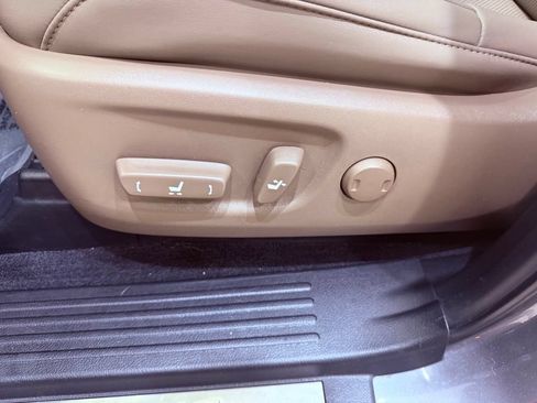 Certified 2023 Lexus GX 460 Premium AWD/4WD image 20