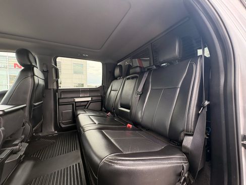 Used 2020 Ford F350 Lariat w/ Tremor Off-Road Package AWD/4WD image 18