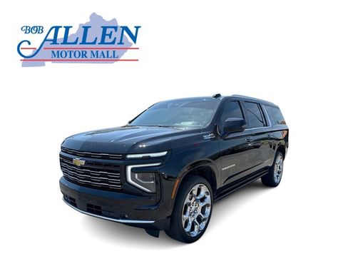 Used 2025 Chevrolet Suburban High Country AWD/4WD image 1