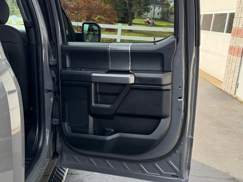 Used 2018 Ford F150 XLT w/ Equipment Group 302A Luxury image 34