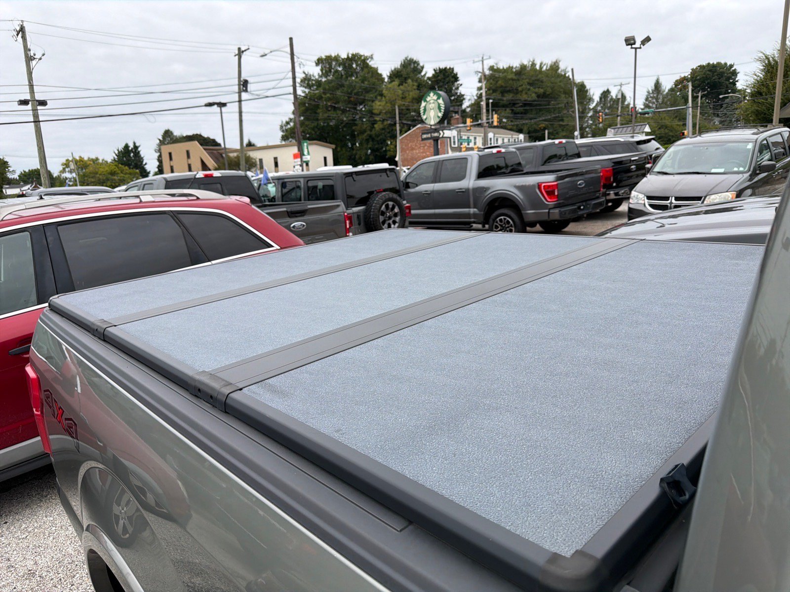 Used 2019 Ford F150 Lariat w/ Equipment Group 502A Luxury AWD/4WD image 6