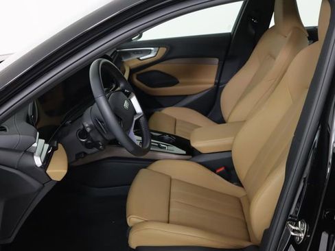 Certified 2025 Audi A5 2.0T Prestige image 12