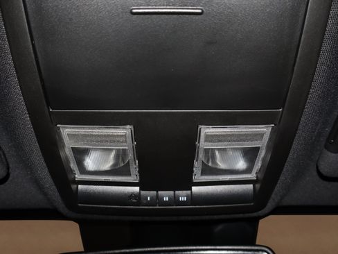 Used 2021 Dodge Challenger GT image 28