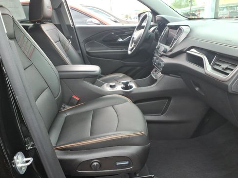Certified 2023 GMC Terrain AT4 AWD/4WD image 12