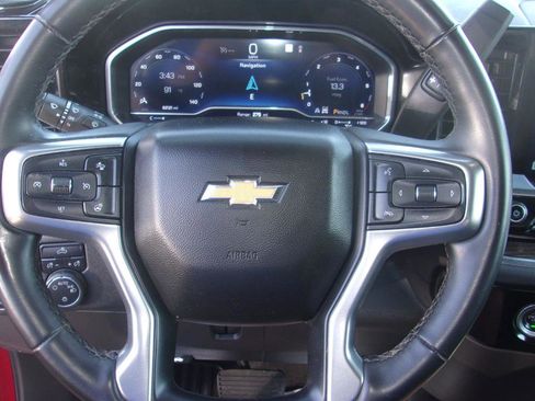 Used 2023 Chevrolet Silverado 1500 LT image 12