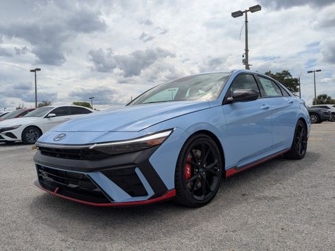 Used 2026 Hyundai Elantra N FWD image 9