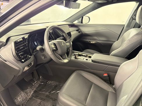 Certified 2025 Lexus RX 350 w/ Convenience Package AWD/4WD image 14