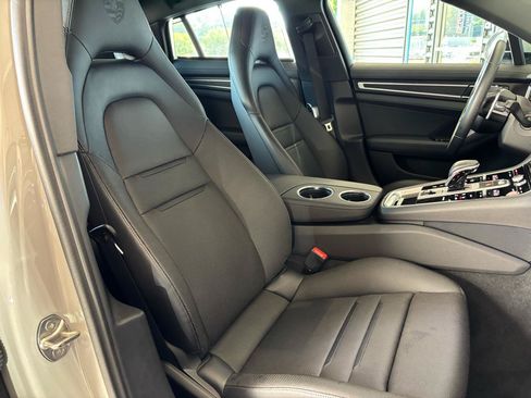 Used 2023 Porsche Panamera Platinum Edition RWD image 22