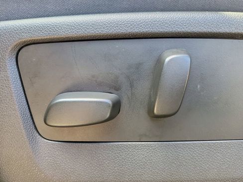 Certified 2023 Buick Envision Essence FWD image 17