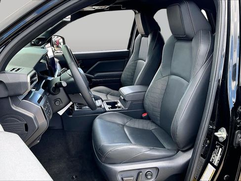 Used 2025 Toyota 4Runner TRD Sport Premium RWD image 8