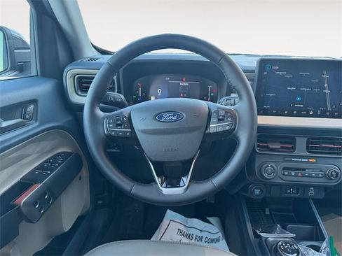 Used 2025 Ford Maverick Lariat w/ 4K Tow Package image 12