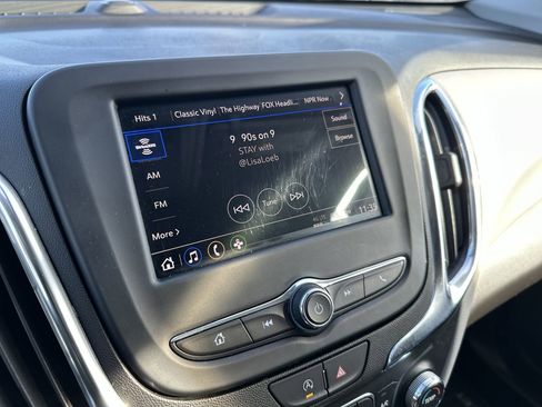 Certified 2024 Chevrolet Equinox LS w/ LS Convenience Package image 16