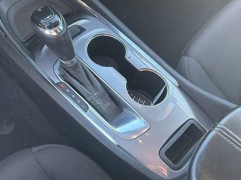 Used 2020 Chevrolet Malibu LT image 21