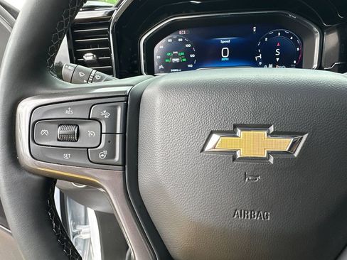 Used 2024 Chevrolet Silverado 2500 High Country w/ High Country Premium Package AWD/4WD image 26