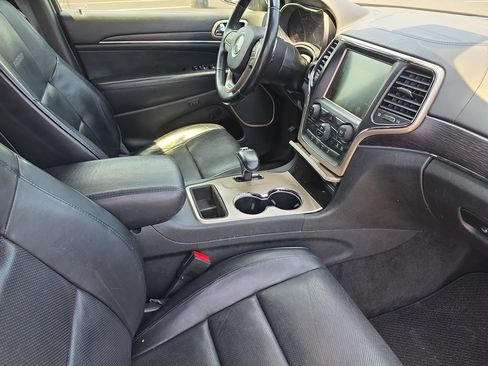 Used 2015 Jeep Grand Cherokee Summit w/ Platinum Series Group RWD image 17
