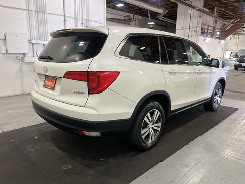 Used 2016 Honda Pilot EX image 8