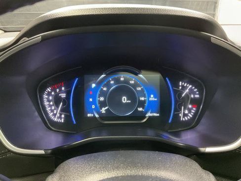 Used 2020 Hyundai Santa Fe Limited AWD/4WD image 17
