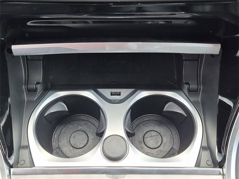 Used 2023 BMW M850i xDrive Convertible image 30