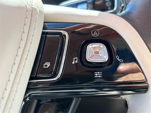 Used 2022 Lincoln Aviator Black Label w/ Dynamic Handling Package image 19