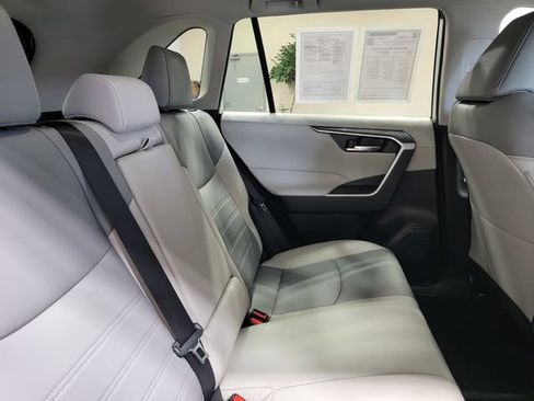 Used 2024 Toyota RAV4 XLE Premium w/ Weather Package AWD/4WD image 15