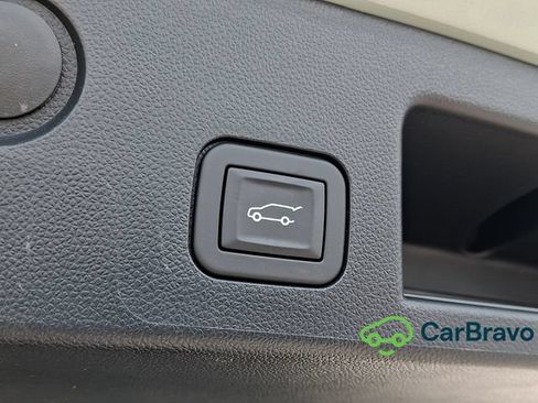Used 2025 Chevrolet Equinox LT w/ Convenience Package II AWD/4WD image 29