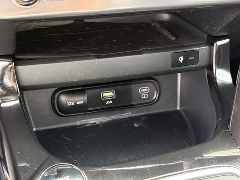 Used 2024 Kia Seltos EX FWD image 29