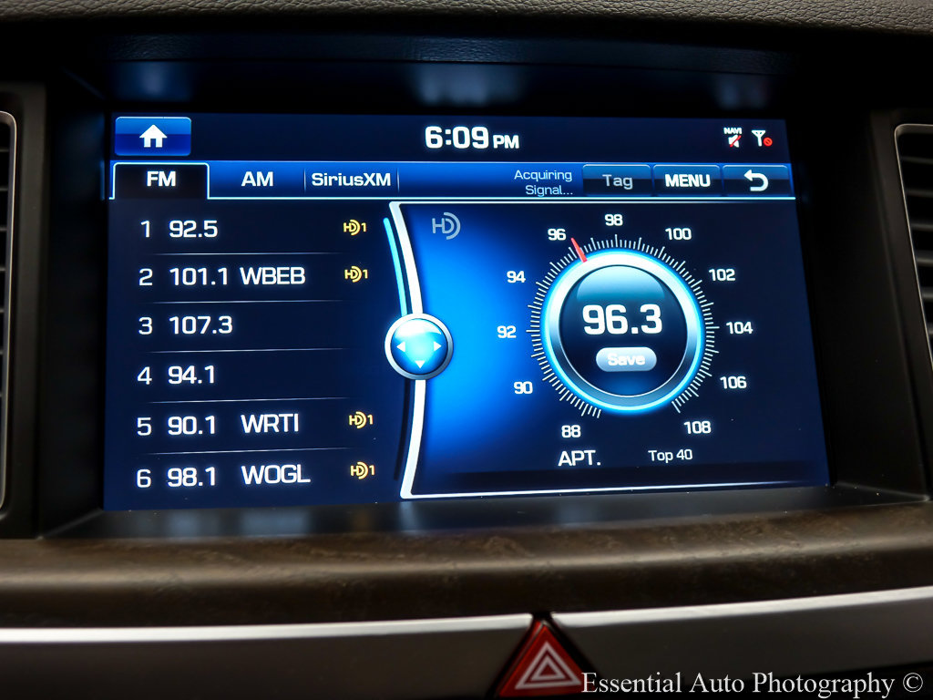 Used 2015 Hyundai Genesis 3.8 w/ Option Group 04 AWD/4WD image 17