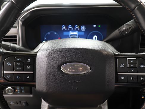 Used 2024 Ford F250 Platinum AWD/4WD image 15