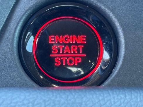 Certified 2023 Honda Pilot EX-L image 37