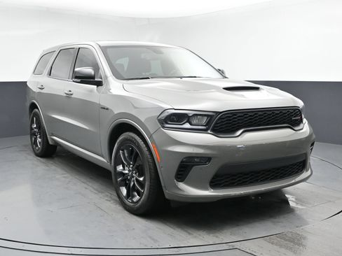 Used 2022 Dodge Durango R/T w/ Blacktop Package AWD/4WD image 2