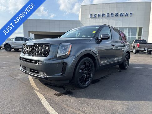 Used 2022 Kia Telluride SX w/ SX Prestige Package image 1