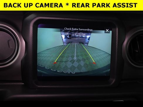 Used 2021 Jeep Wrangler Unlimited Sport image 11