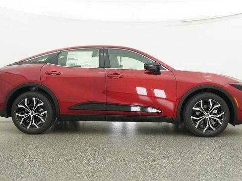 New 2026 Toyota Crown XLE image 27