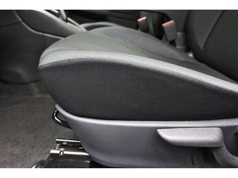 Used 2025 Nissan Kicks Play S image 47