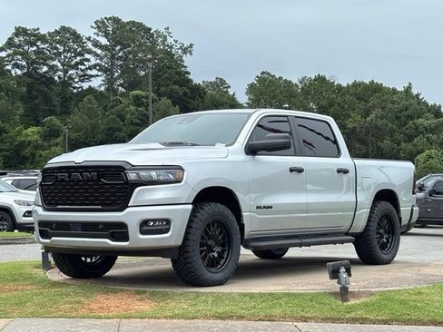 New 2026 RAM 1500 Express AWD/4WD image 4
