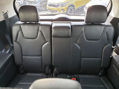 Used 2020 Kia Telluride EX AWD/4WD image 14