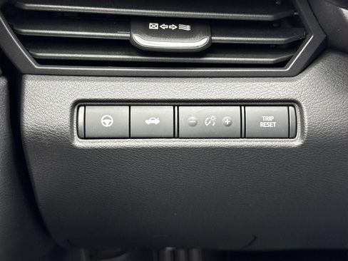 Used 2023 Nissan Altima 2.5 SL AWD/4WD image 19