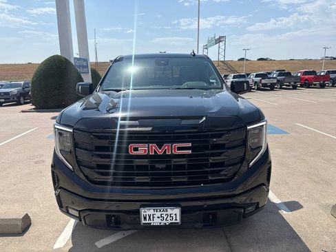 Used 2026 GMC Sierra 1500 Elevation w/ Elevation Premium Package RWD image 2
