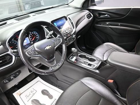 Used 2020 Chevrolet Equinox LT w/ Midnight Edition image 12