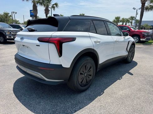 New 2025 Chevrolet Blazer EV LT image 8