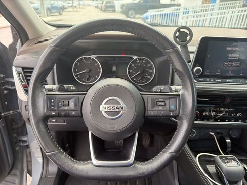 Used 2021 Nissan Rogue SL image 17