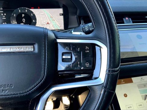 Used 2023 Land Rover Range Rover Evoque HST image 24