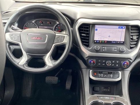 Certified 2023 GMC Acadia SLT AWD/4WD image 8